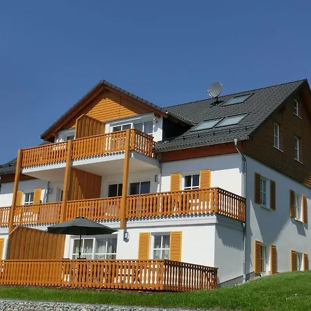 Apartment Am Gerkenstein I *